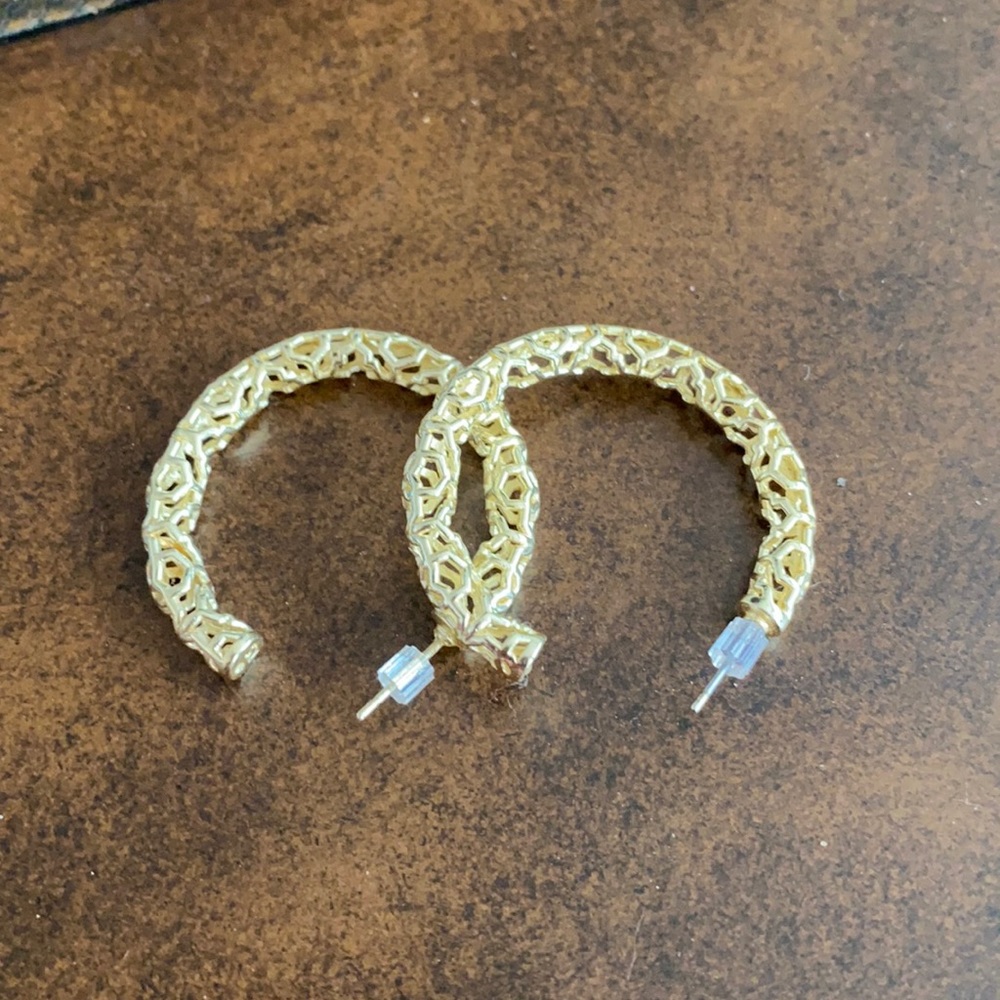Kendra Scott Small Maggie Hoop Earrings